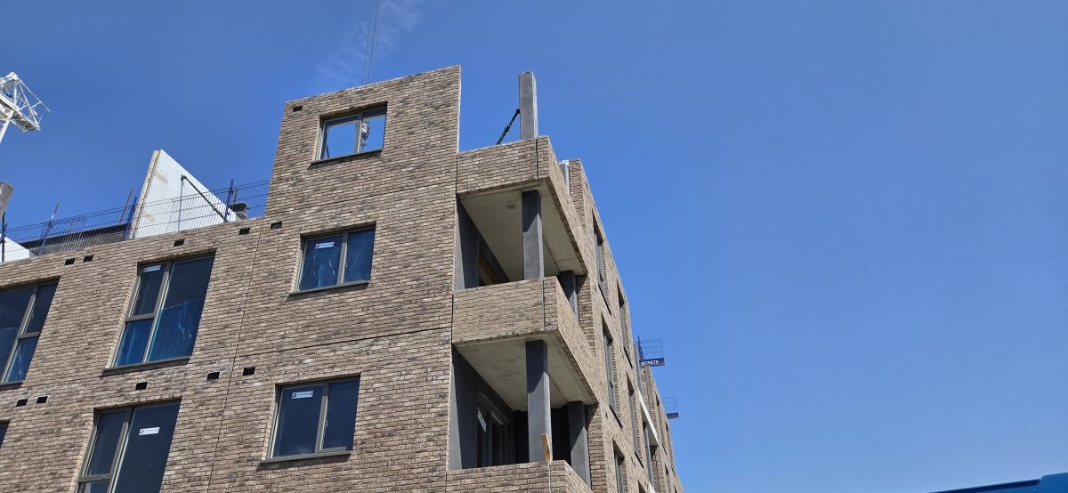 Hampton 38-Unit Precast Build